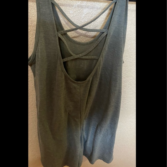 Tank top - Picture 2 of 2